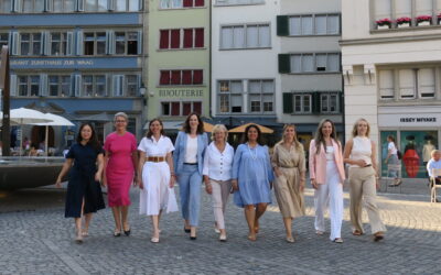 Vierzehn Powerfrauen für den Nationalrat und Regine Sauter in den Ständerat!